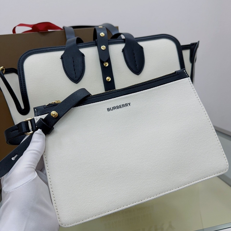 Bv*b*rry shopping bags